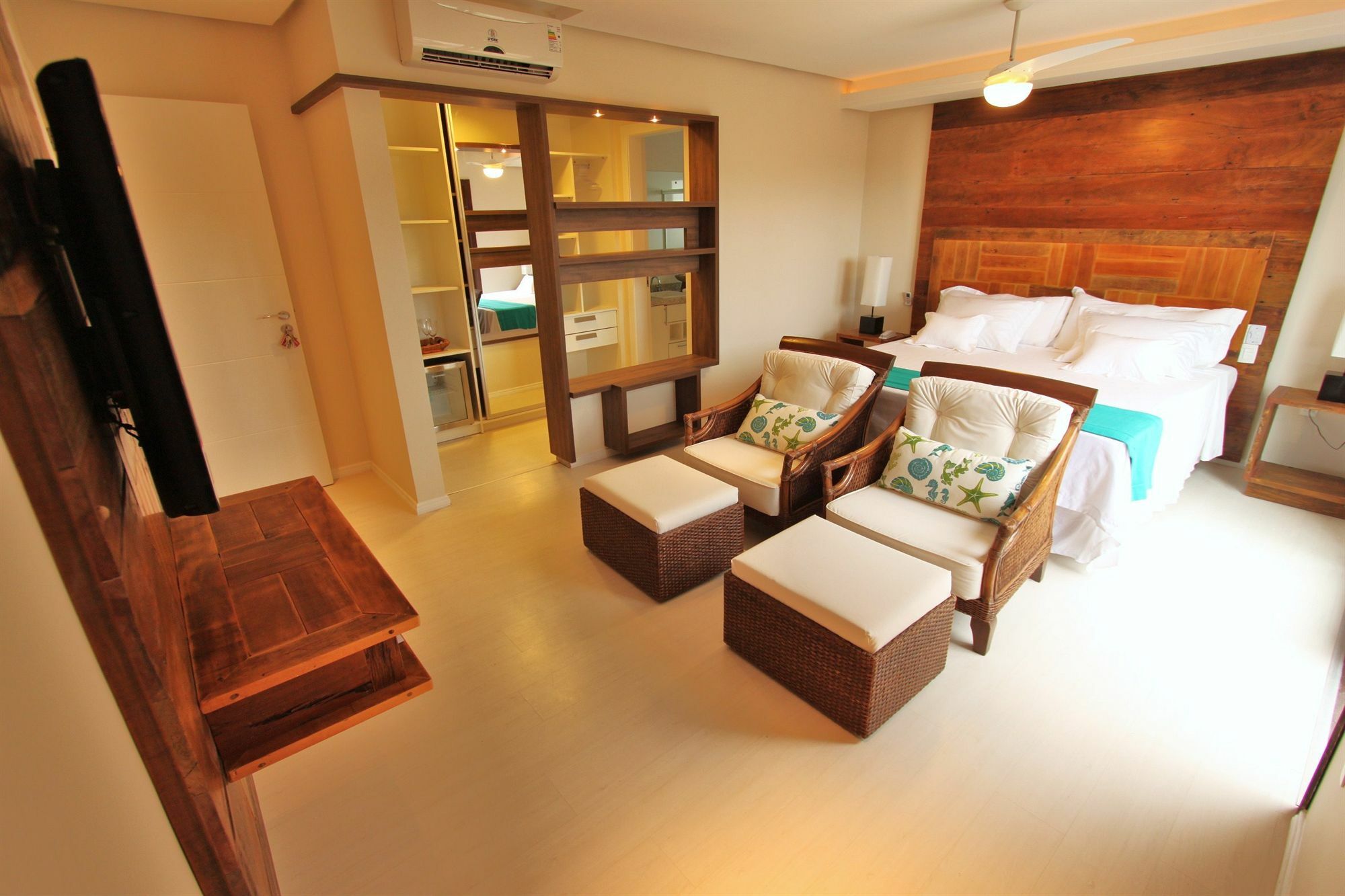 Hospedaria Refugio Das Gales 봄비나스 외부 사진
